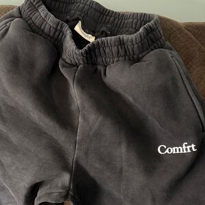 Comfrt Black Sweatpants for Men